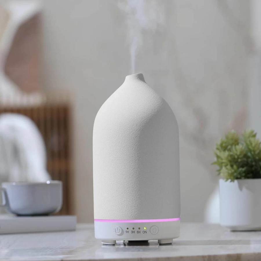 Gooamp 200ml Ceramic Essential Oil Diffuser with Ultrasonic Aromatherapy, 7-Color LED Lights, Auto Shut-Off, 1H/3H/6H Timer for Home, Office, Yoga - Black Humidifier